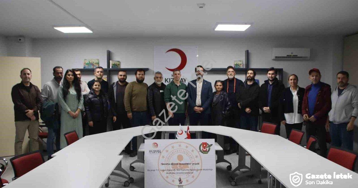 "Manisa Medya Akademisi'nde Dijital Dönüşüm: İlk Ders Yapay Zeka" başlıklı haber için fotorealistik,